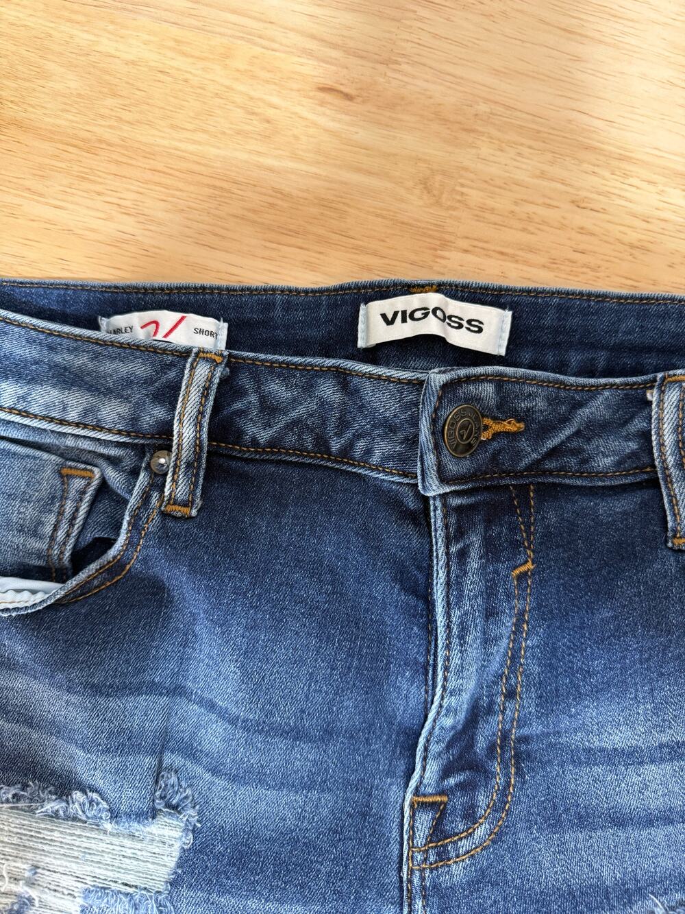 Vigoss Women’s Marley Denim Shorts Size 31 Distressed Cuffed Blue Jean